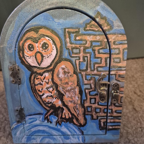 Mini Labyrinth Book Nook Door — acrylic on wood